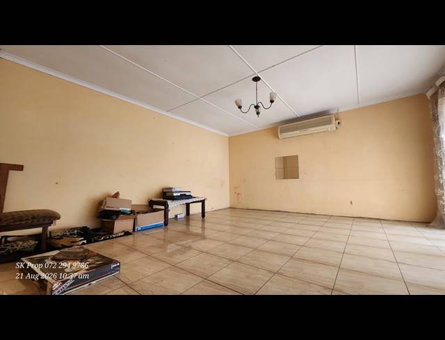 3 BEDROOM FREESTANDING FOR SALE IN RAISETHORPE